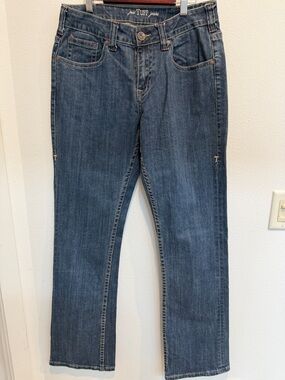 Cowgirl Tuff Women's Straight-Leg Jeans — Medium Blue Denim